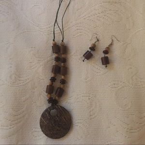 Tagua necklace and earring set